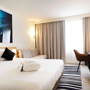 https://novotel-antwerpen.hotelsantwerp.net